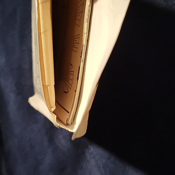 McCall's: Sewing Pattern Uncut 8937, P473 - Picture 3 of 6